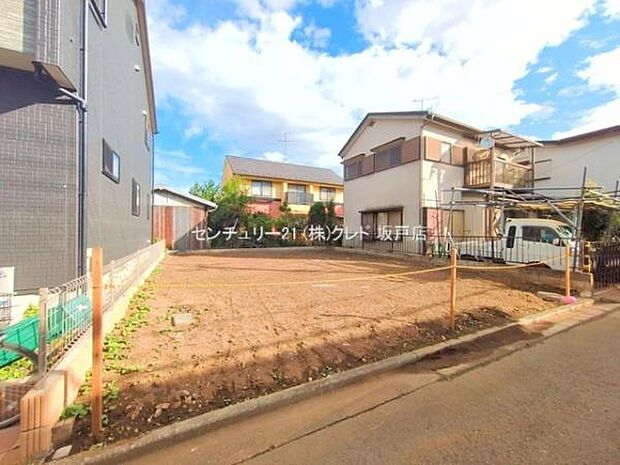 子育て家族にもオススメの3LDK!各居室に収納付き!全居室フローリング仕様でお掃除も楽ちん!