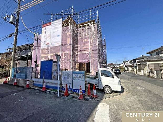 東側6.6ｍ×南側4.6ｍの角地！一日を通して陽射しが差し込む明るい立地です。