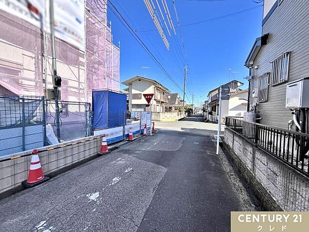 嵐山町の閑静な住宅街に佇む新邸。穏やかな住環境で、落ち着いた暮らしを叶える新築住宅です。