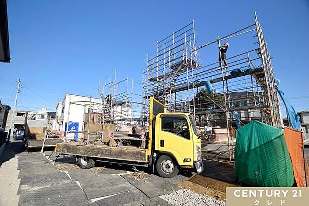 大塚小学校まで徒歩2分！毎日の通学も安心の距離で、子育て世帯にうれしい立地です。