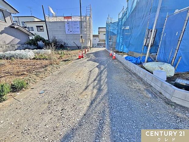 東武東上線「武蔵嵐山」駅徒歩8分。穏やかな住環境で、落ち着いた暮らしを叶える新築住宅です。