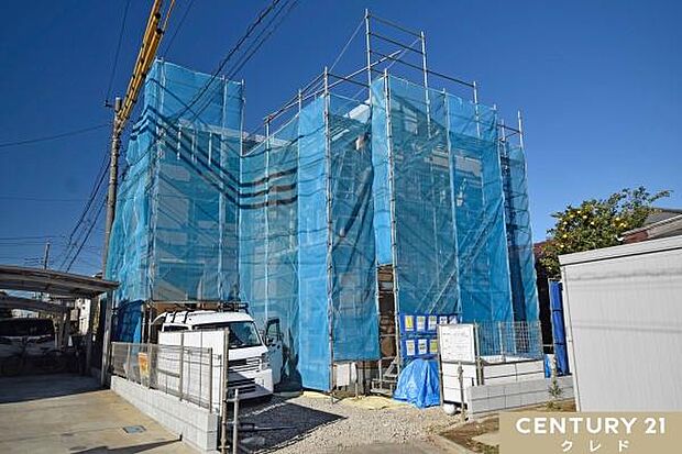 ランドリースペース・ファミリークローゼット・室内干しスペースを配した家事ラク動線の3LDK！