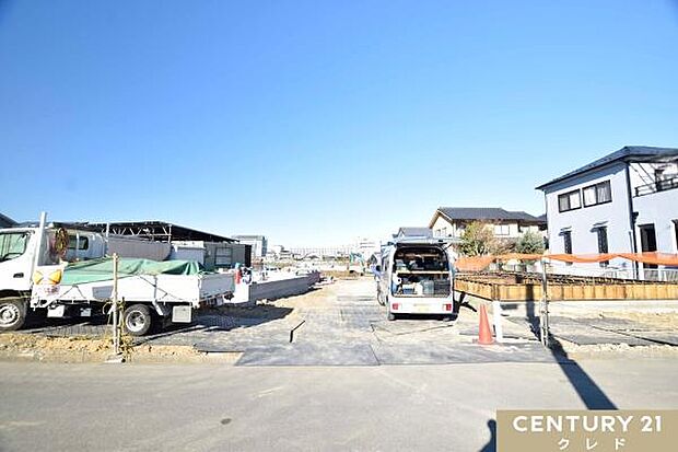 「長期優良住宅」「設計・建築住宅性能評価書取得」「省エネBELS認定」家族の未来を見据えた、ながく安心して暮らせる、快適な住まいが誕生します。