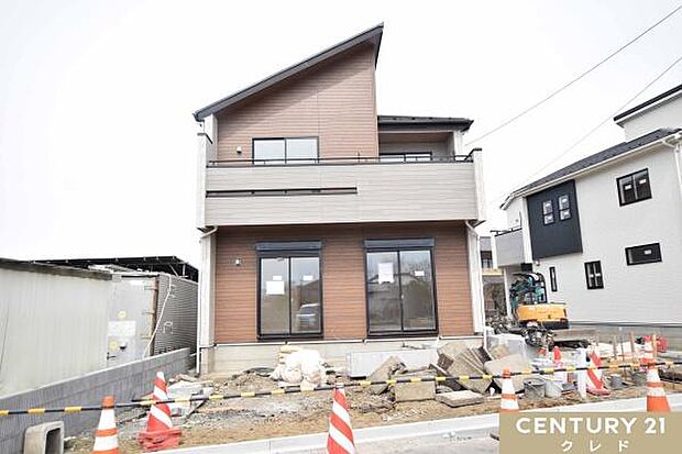 「長期優良住宅」「設計・建築住宅性能評価書取得」「省エネBELS認定」家族の未来を見据えた、ながく安心して暮らせる、快適な住まいが誕生します。