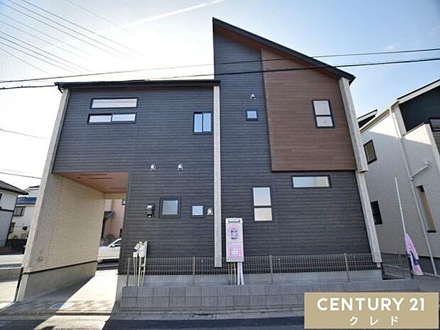 【4号棟】制震Damper標準搭載・耐震等級3取得の地震に強い安心住宅。お子様の成長やライフスタイルに応じて、3→4LDKに対応可能なフレキシブルな間取り。