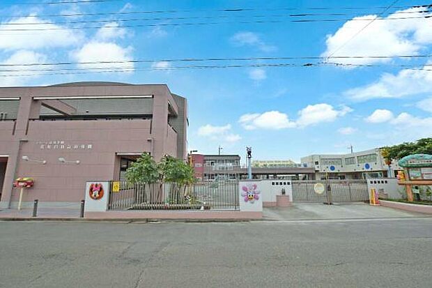 藤原白百合幼稚園まで530m