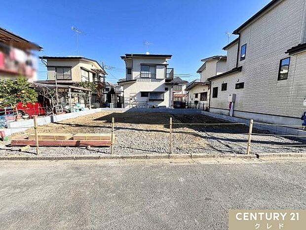 現在、更地の状態です。これから工事がスタートします。2026年3月完成予定です!随時お写真を更新いたします。