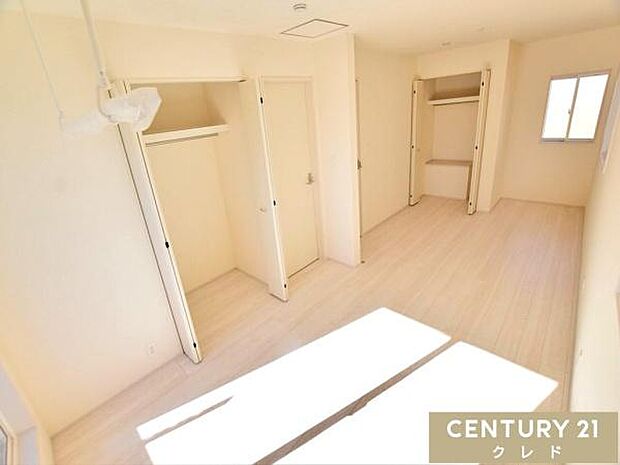 【洋室5.25帖+5.25帖】