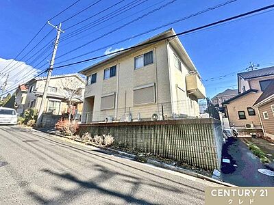 外観:【アキュラホーム施工の注文住宅】個性豊かな住宅が建並ぶ「毛呂山町目白台」!収納豊富×採光良好なこだわりの2世帯仕様です。 外観:【アキュラホーム施工の注文住宅】個性豊かな住宅が建並ぶ「毛呂山町目白台」!収納豊富×採光良好なこだわりの2世帯仕様です。