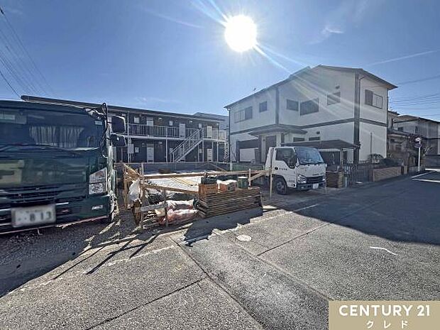 坂戸駅徒歩16分、北坂戸駅徒歩13分の2駅利用可能。長期優良住宅認定の3SLDKが誕生します。