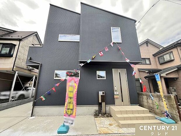 注文住宅のようなこだわり仕様の4LDK!パントリーやSICなど収納豊富な設計です。