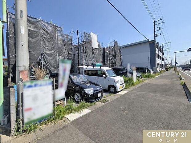 東武越生線「一本松」駅徒歩6分。通勤・通学もしやすく周辺環境も充実した利便性の良い立地です。