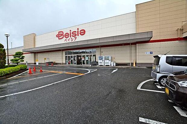 ベイシア寄居店まで963m