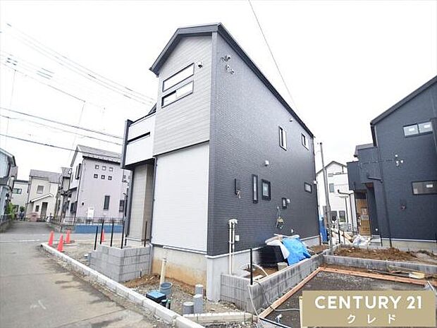 税制優遇の長期優良住宅認定。お子様の成長やライフスタイルに応じて4→5LDKに対応可能なフレキシブルな住まい。