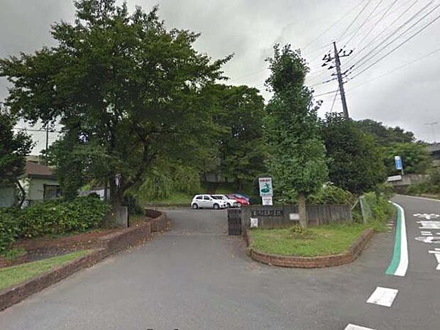 嵐山町立志賀小学校まで1040m