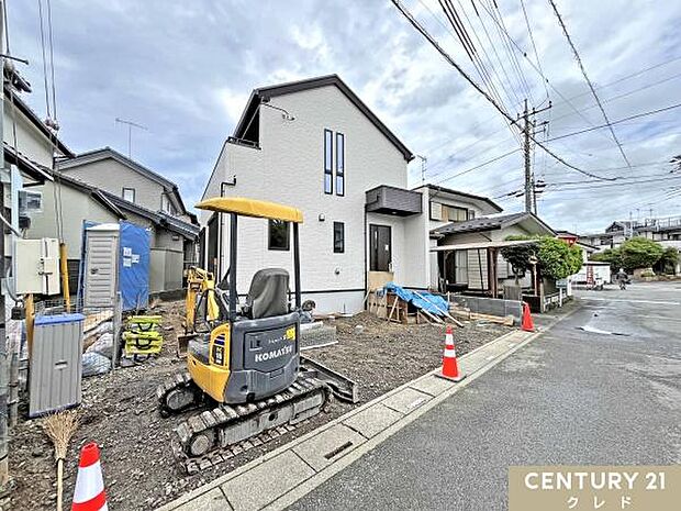 敷地44坪のゆとりある3LDK。全居室南東向きに面し、陽当りも良好です。7月下旬の完成をお楽しみに!