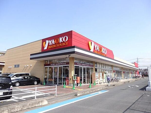 ヤオコー坂戸泉店まで358m