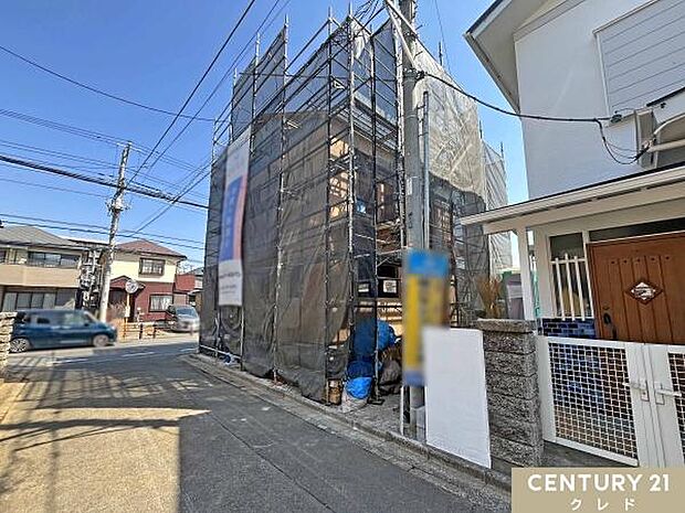 小中学校徒歩10分、中学校徒歩5分！保育園も徒歩5分の距離にあり、子育て家族にピッタリな住環境！