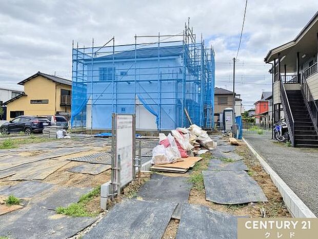室内も完成に向けて丁寧に施工されています。完成後は室内の写真も更新いたしますので楽しみにお待ちください。