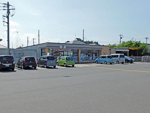 セブンイレブン坂戸片柳店まで450m
