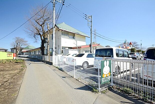 日高こどもえん保育園まで415m