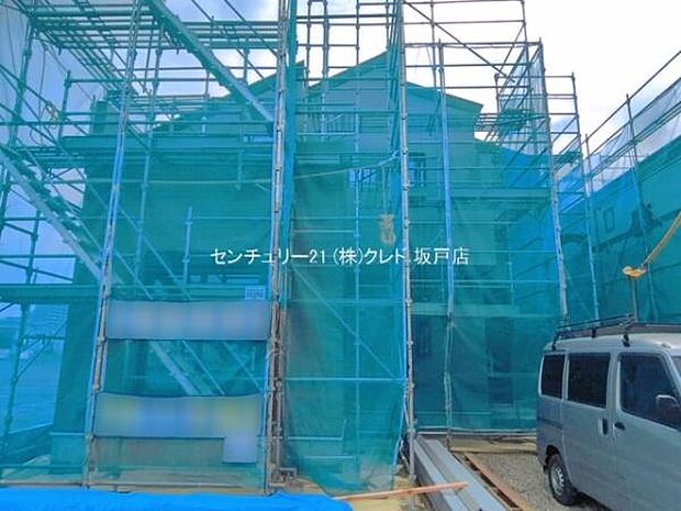 長期優良住宅認定の全3棟！小・中学校も近く、子育て家族にもオススメの住環境です。