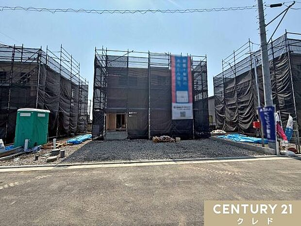 地震の揺れを吸収して家へのダメージを減らす制震装置SAFE365。繰り返す地震にも強い耐震・制震性に優れた新邸が誕生します。