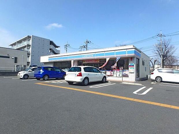 ローソン 東松山小松原町店まで220m