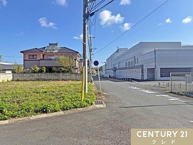 これから工事がスタートします。2026年9月頃完成予定！完成後即入居可能です。お気軽にお問い合わせください。