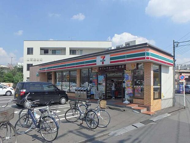 セブンイレブン川越霞ヶ関東1丁目店まで622m