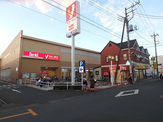 ヤオコー長瀬店まで542m