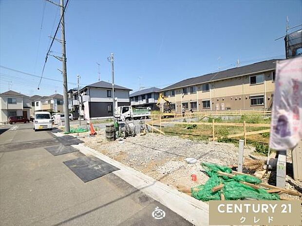 東武東上線「新河岸」駅徒歩12分。南東6m公道に面した、全10棟のビッグコミュニティー。
