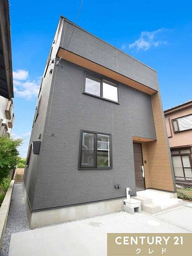 東武東上線「上福岡」駅徒歩16分。小・中学校が徒歩圏内でお子様も無理なく通える距離感です。周辺環境も合わせてご案内します！
