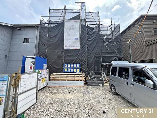 敷地49坪のゆとりある4LDK。キッチン・浴室・洗面室を1か所にまとめた家事ラク設計で、毎日の家事効率がアップ。暮らしやすさにこだわった新邸です。