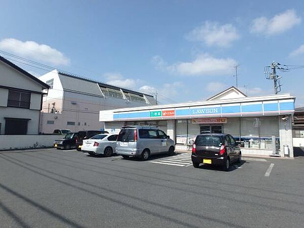 ローソン東松山松本町二丁目店まで164m