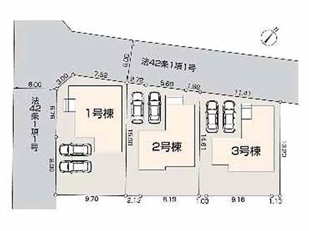敷地47坪超のゆとりある全3棟。公道6mに面し開放的!採光・通風良好。カースペース並列2台+お庭付き。