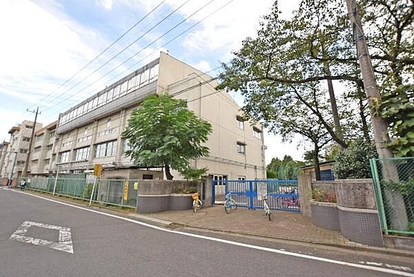 川越市立霞ヶ関東小学校まで480m