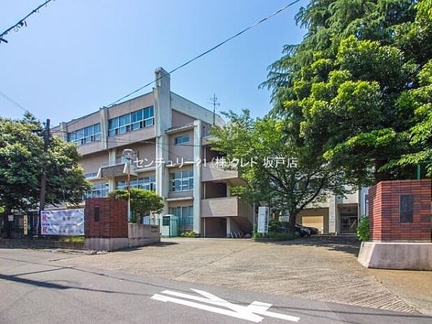 川越市立名細中学校まで1400m