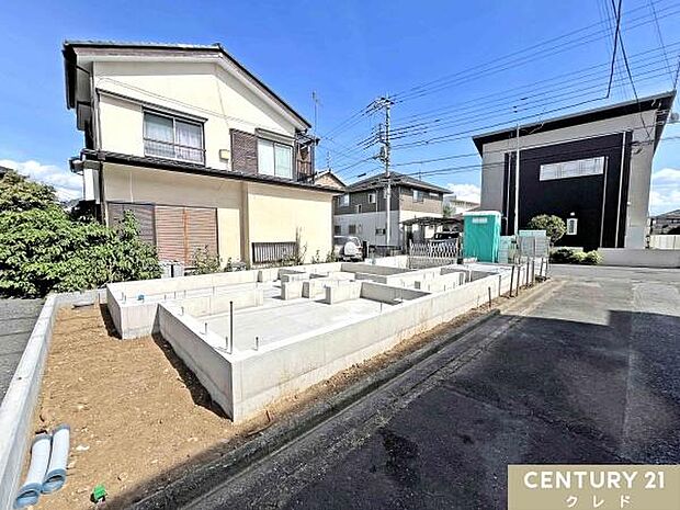 床全面と立ち上がりを鉄筋コンクリートで施工することで、安心して暮らせる地震に強い基礎を造ります。