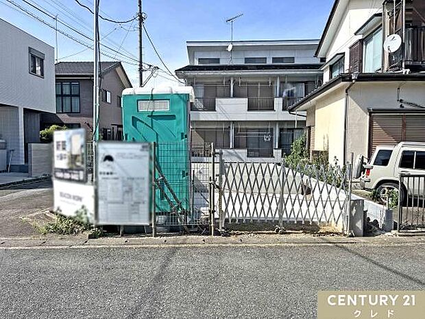 お住まいはビルドインガレージ付き。通勤やお子様の送り迎え、お買い物など、便利な移動手段として活用できます。