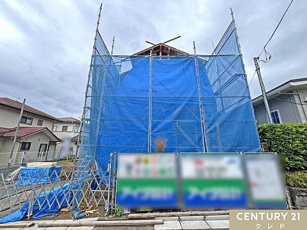 現在木工事中です。工事着々と進行しております！2026年10月完成予定。