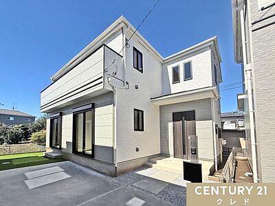 外観:住宅性能表示制度6項目で最も高い等級を取得した全7棟の新築分譲住宅。充実の設備としっかりとした構造で、快適な新生活を支えます。 外観:住宅性能表示制度6項目で最も高い等級を取得した全7棟の新築分譲住宅。充実の設備としっかりとした構造で、快適な新生活を支えます。