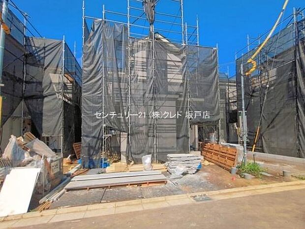駐車場は全棟2台分確保。通勤やお子様の送り迎えなど、ご夫婦でお車を使う方も安心です。