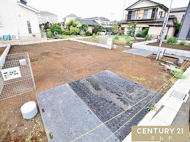 全7棟の分譲地。A～D号棟には4LDKのZEH水準の新邸が並びます。随時写真を更新します。