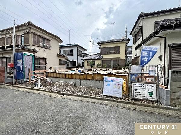 南側公道4.2ｍに面した陽当り良好な整形地。全室2面採光の明るい3LDK。子育てファミリーにピッタリです。