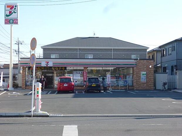 セブンイレブン川越岸町3丁目店まで240m