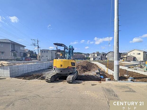床全面と立ち上がりを鉄筋コンクリートで施工することで、安心して暮らせる地震に強い基礎を造ります。