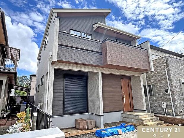 住宅性能評価W取得の長期優良住宅。耐震等級3+制振ダンパー設置の地震に強い安心構造です。