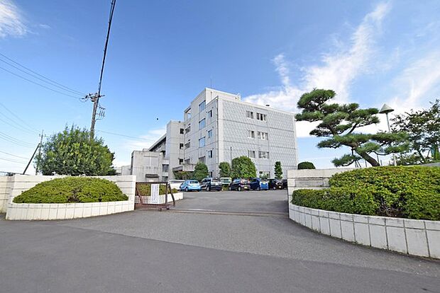 川越市立大東西中学校まで1040m
