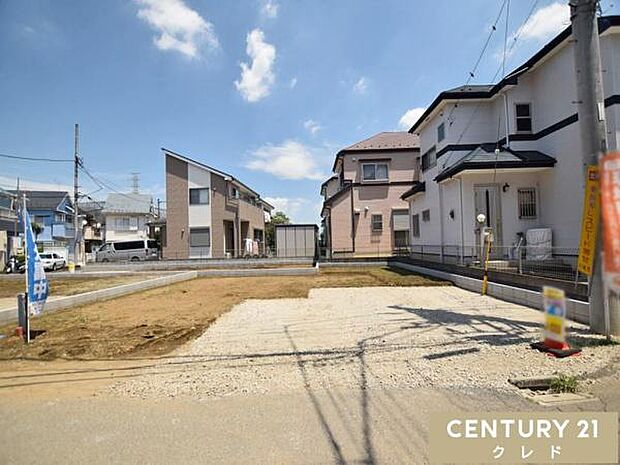 「武蔵野小学校」まで徒歩8分。お子様も通いやすい安心の距離感です。朝ゆったりと余裕を持った時間を確保できるのも嬉しいですね。